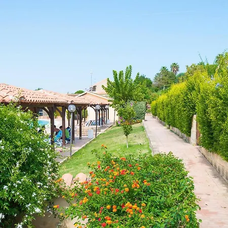 Cozy In Isola Capo Rizzuto Апартаменты *